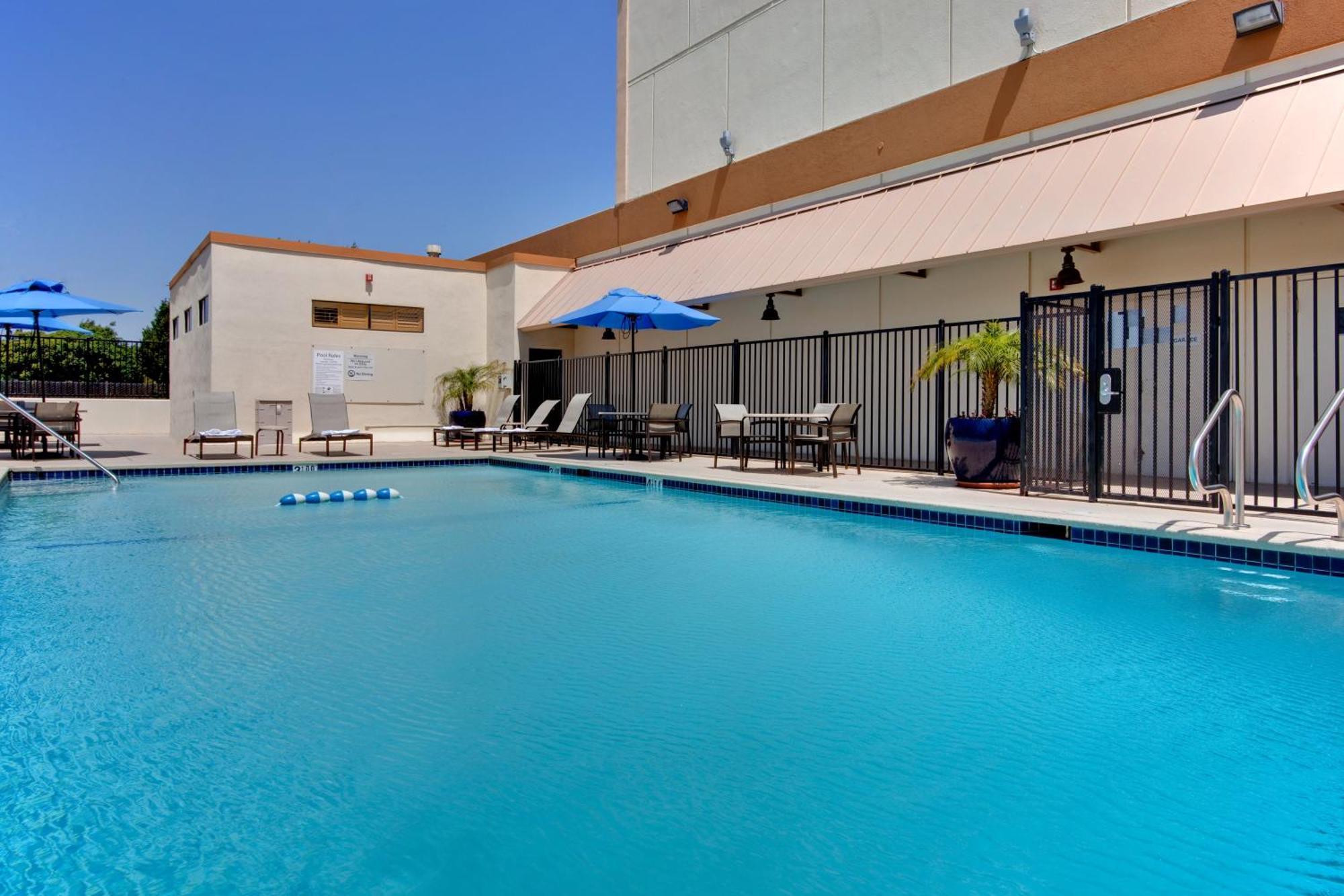 Holiday Inn Los Angeles - Lax Airport By Ihg — Photos 2